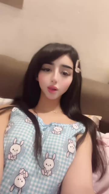 qamarl04
