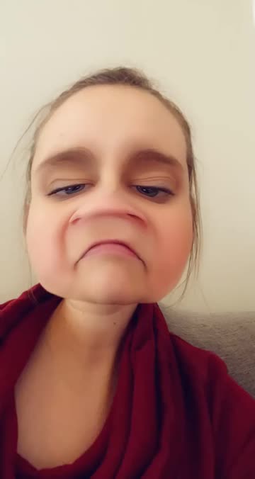 Preview for a Spotlight video that uses the Bad mood Lens
