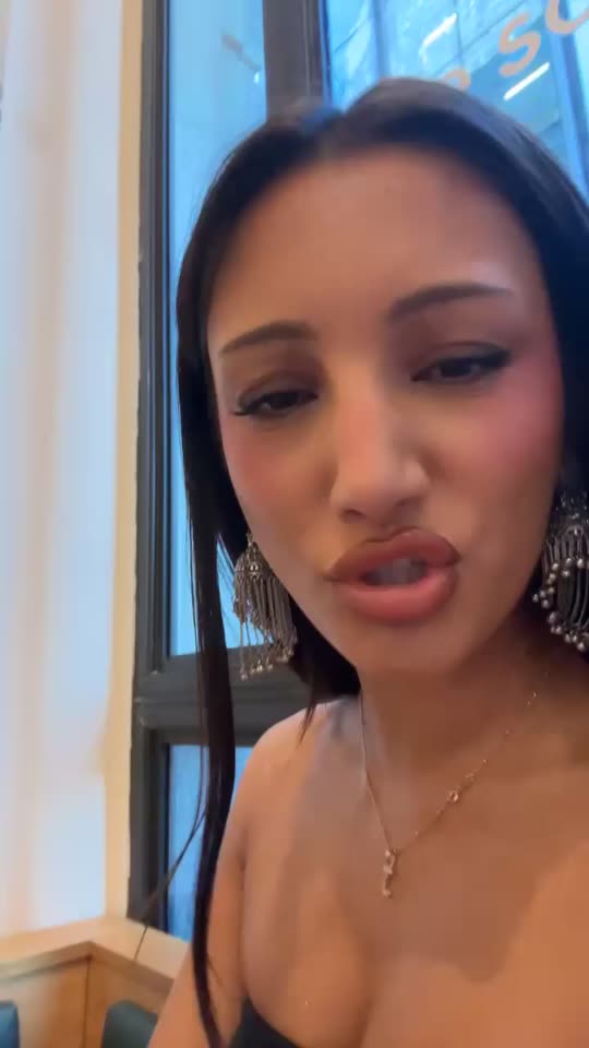 jasminegmuller