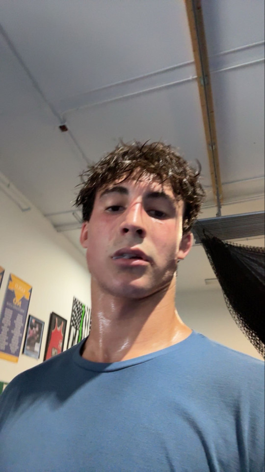 evan_gosz44
