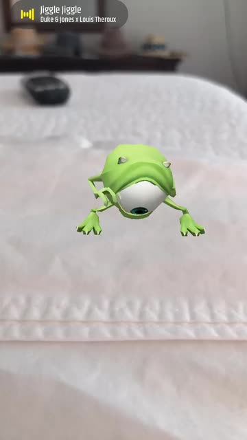 Preview for a Spotlight video that uses the funky dog Lens