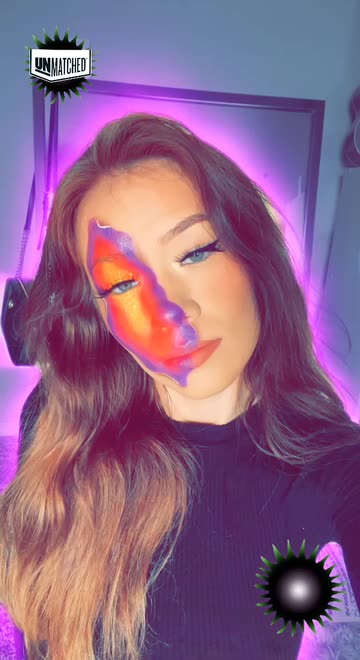 Preview for a Spotlight video that uses the Party Aura Lens