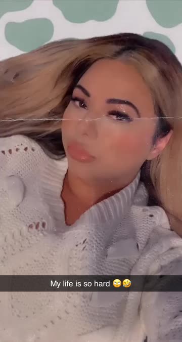 Preview for a Spotlight video that uses the Animal print Lens