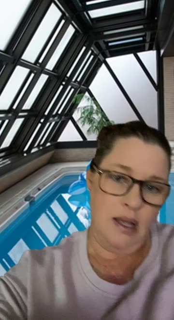 Preview for a Spotlight video that uses the Swimming Pool Lens