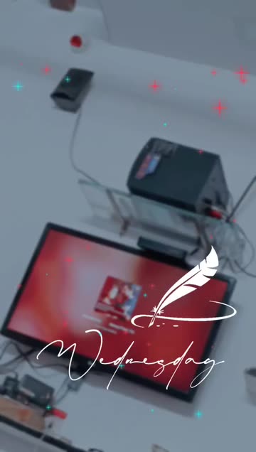 Preview for a Spotlight video that uses the Blurry Days Lens