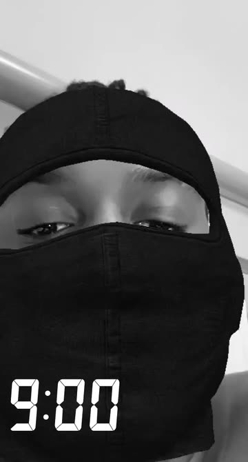 Preview for a Spotlight video that uses the balaclava Lens