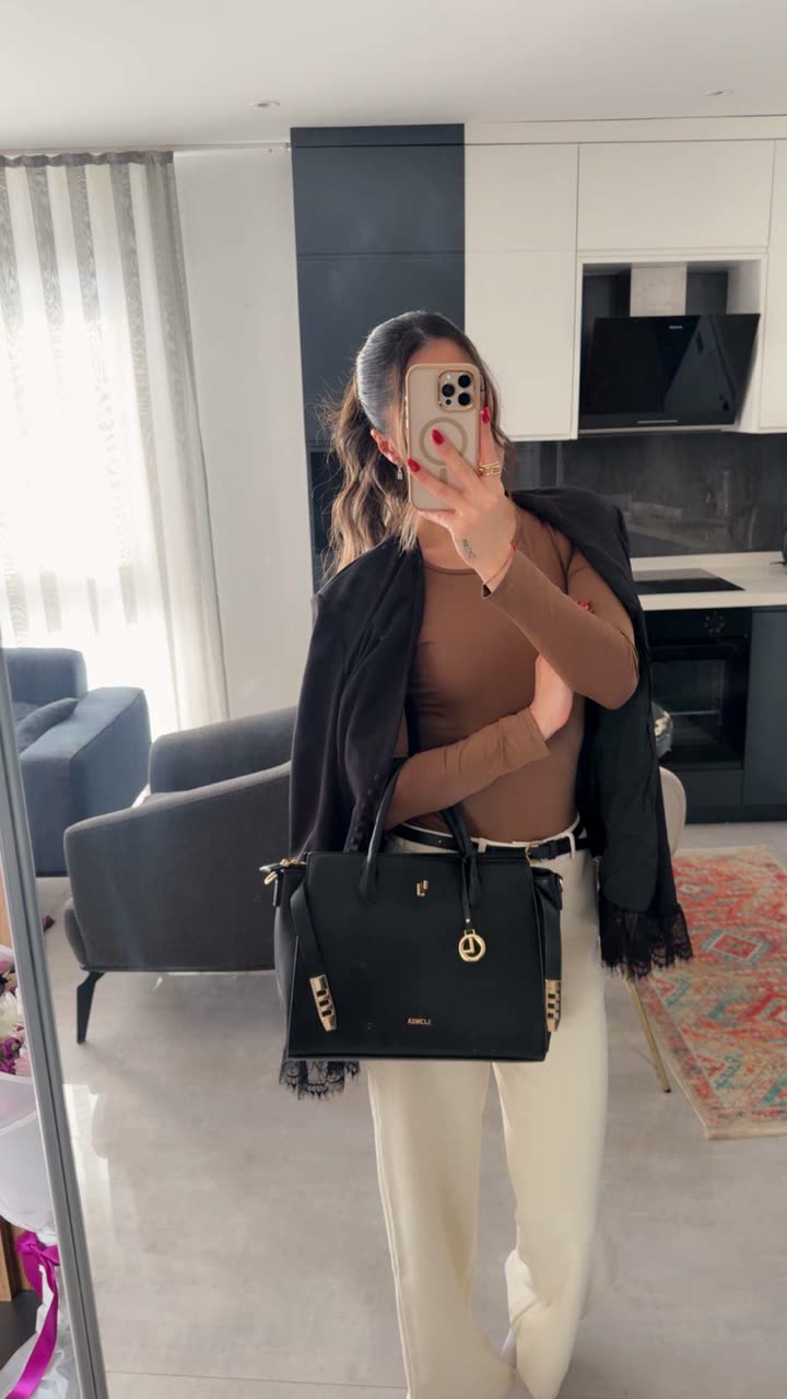 محتوى سناب شات لـ Angel Baby