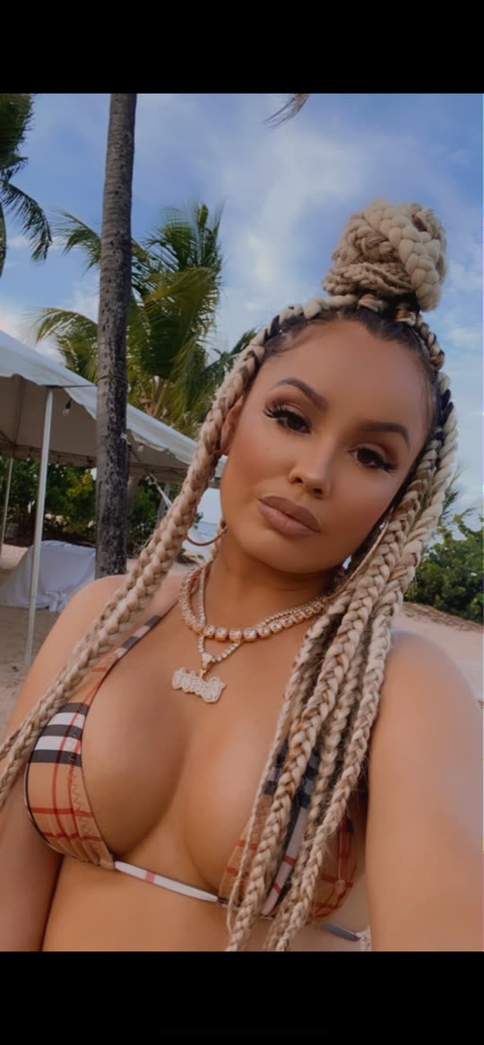 fineazzbritt
