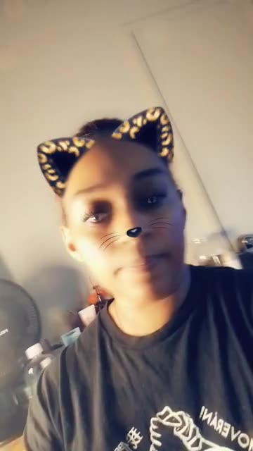 Preview for a Spotlight video that uses the Leopard Cat Ears Lens