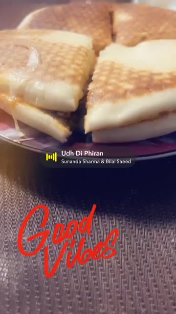 Preview for a Spotlight video that uses the Good Vibes Lens