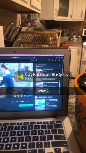 Preview for a Spotlight video that uses the Venom Lens