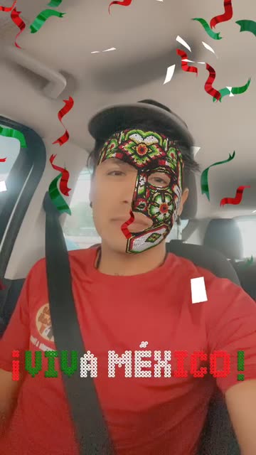 Preview for a Spotlight video that uses the Viva México! Lens