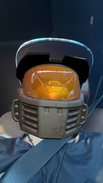 Preview for a Spotlight video that uses the Halo Mark IV Lens