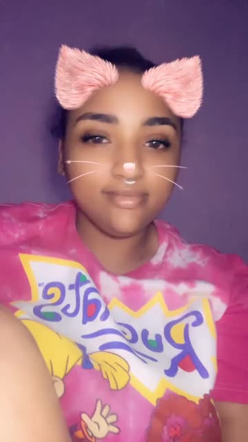 Preview for a Spotlight video that uses the Pink Kitten Lens