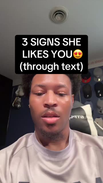 Texting Signs on Snapchat: Trending Videos & More