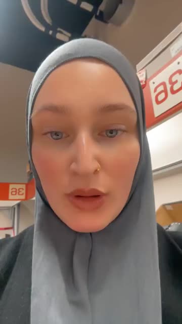 Preview for a Spotlight video that uses the Beauty Grain Blush Lens