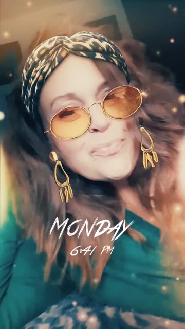 Preview for a Spotlight video that uses the Leopard Headband Lens