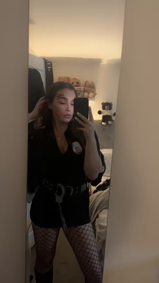 Laura Meaden👸🏻 (@laura_meaden) | Snapchat Stories, Spotlight