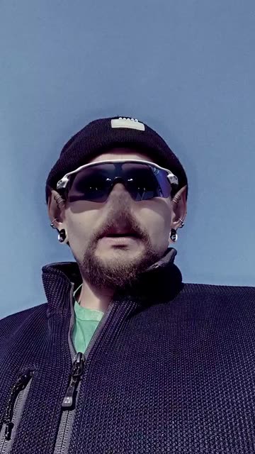 Preview for a Spotlight video that uses the Dark Elf Lens