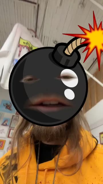 Preview for a Spotlight video that uses the Photo Bomb Lens