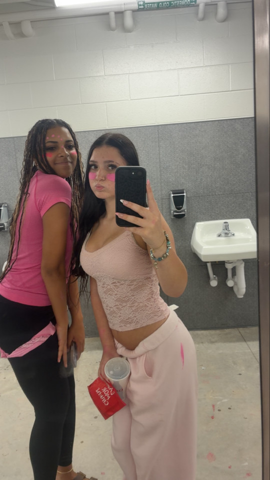 zoey15158