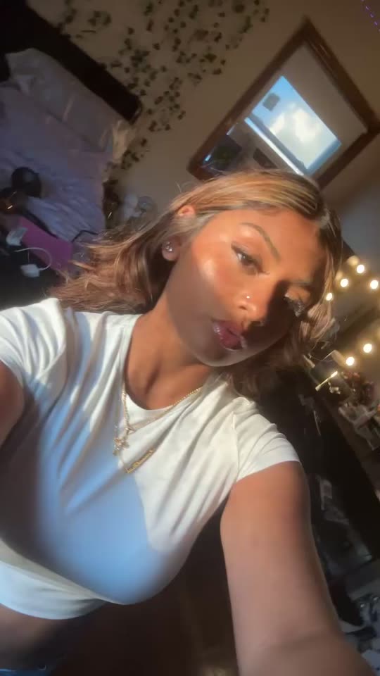 arianafaith1010