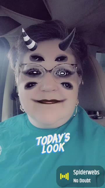 Preview for a Spotlight video that uses the Spiral Eyes Lens