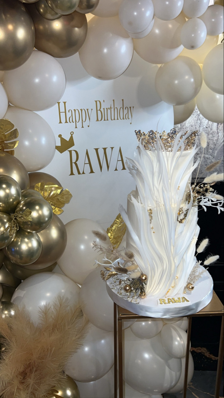 محتوى سناب شات لـ Rawa Queen Beauty 👑🇨🇦