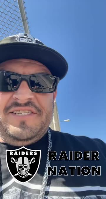 Preview for a Spotlight video that uses the Raiders Skull Lens
