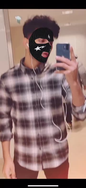 Preview for a Spotlight video that uses the Balaclava v1 Lens