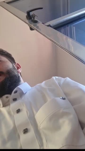 Preview for a Spotlight video that uses the upload video Lens