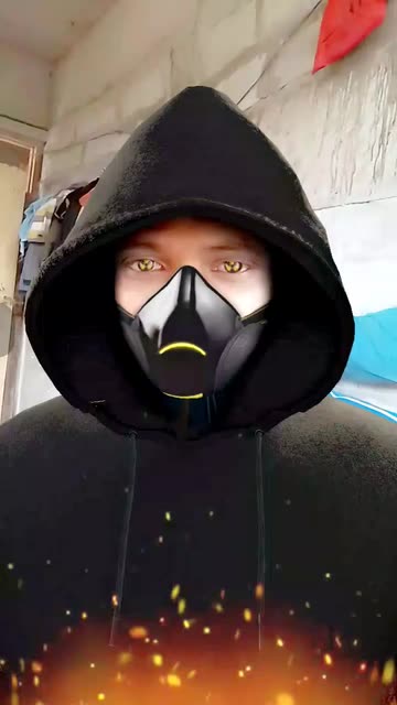 Preview for a Spotlight video that uses the S.O.S Lens