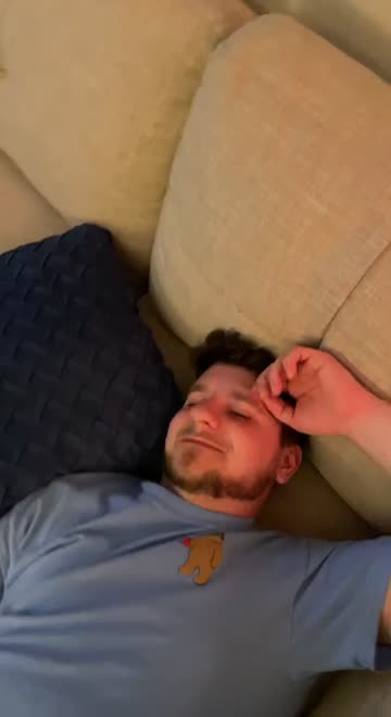 Preview for a Spotlight video that uses the funny filter Lens