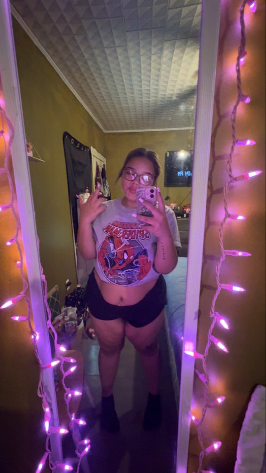 theyluvvtayyyy1