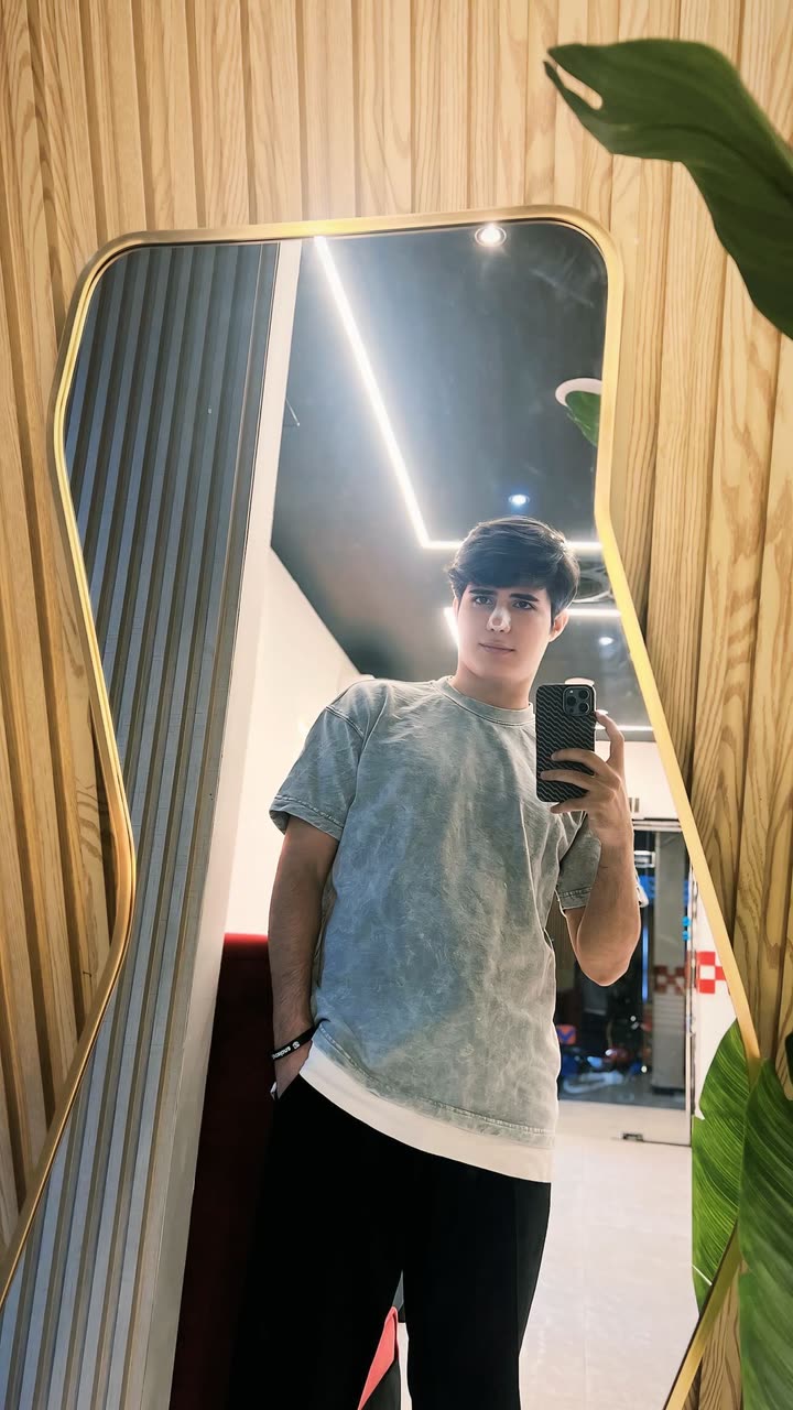 محتوى سناب شات لـ منتظر