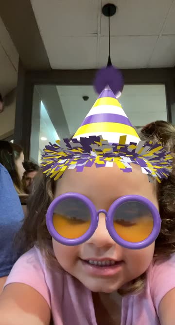 Preview for a Spotlight video that uses the Birthday Countdown Lens