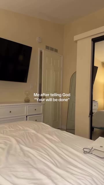 Dy7