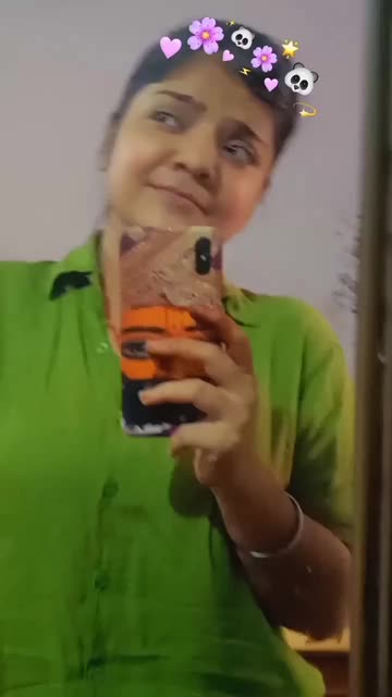 Preview for a Spotlight video that uses the Cute pandas Lens