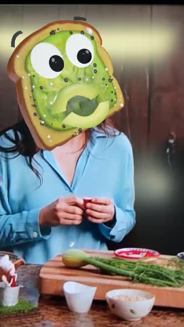 Preview for a Spotlight video that uses the Avocado Toast Lens