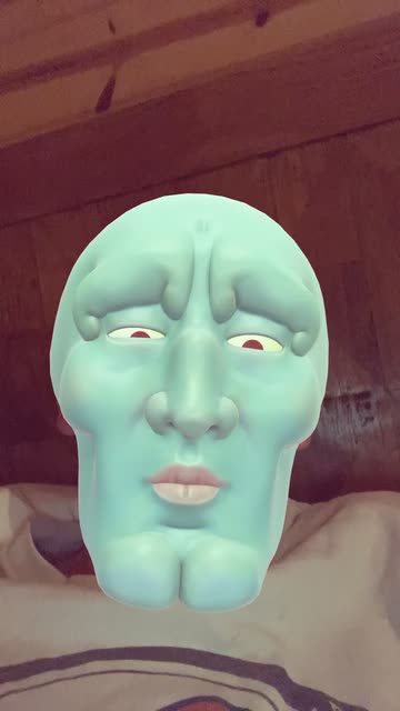 Preview for a Spotlight video that uses the Sexy Squidward Lens