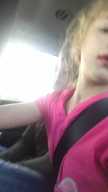 Preview for a Spotlight video that uses the REVERSE FACE SWAP Lens