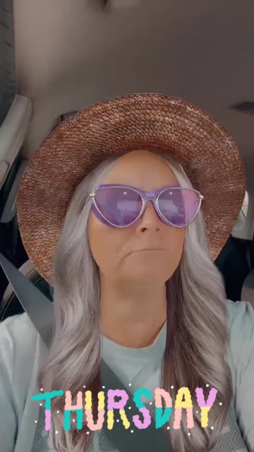 Preview for a Spotlight video that uses the Summer Style Lens