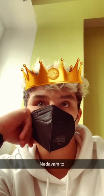 Preview for a Spotlight video that uses the Queen and King Lens