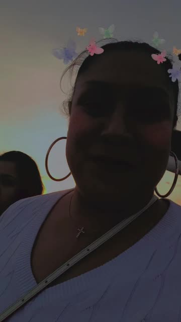 Preview for a Spotlight video that uses the mariposa Lens