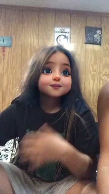 Preview for a Spotlight video that uses the Cartoon Kid 4 Lens