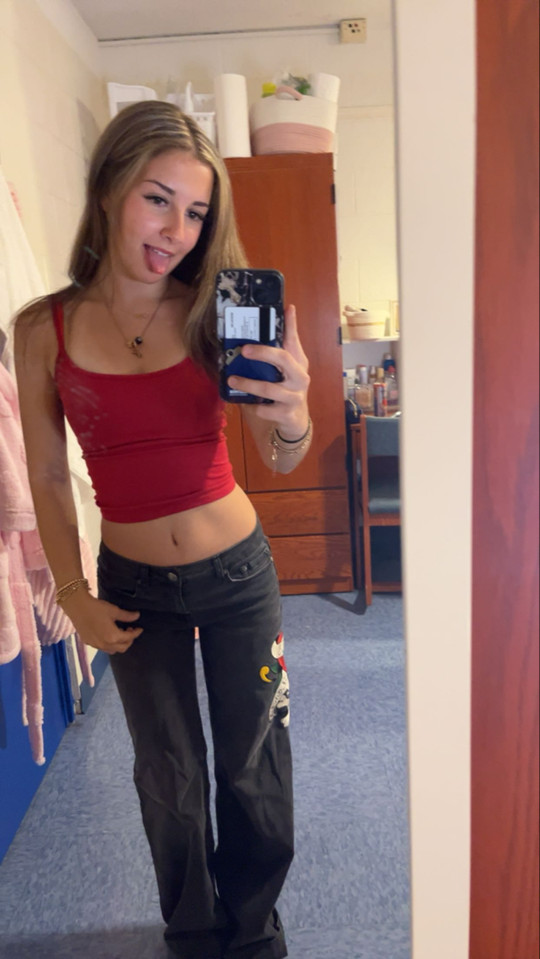 ashlynn-028