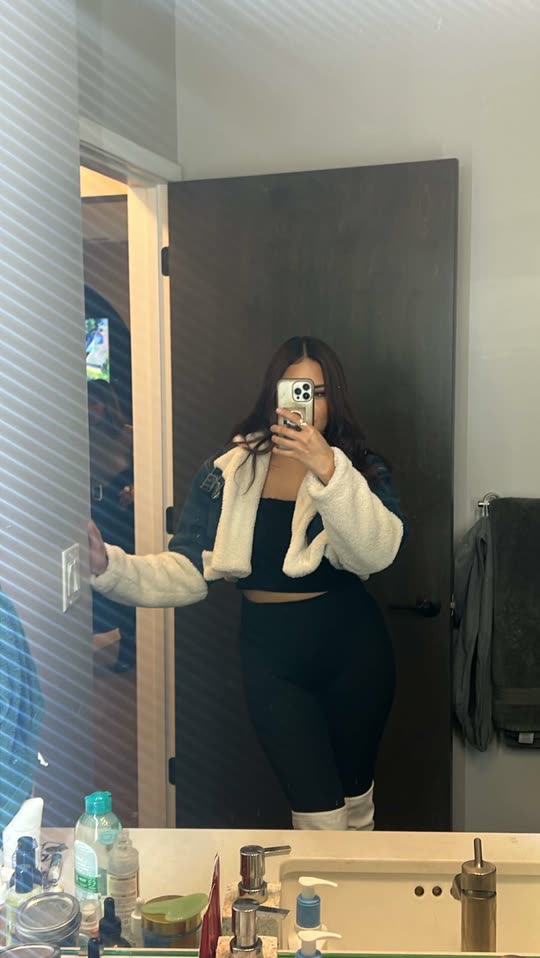 carlyashira