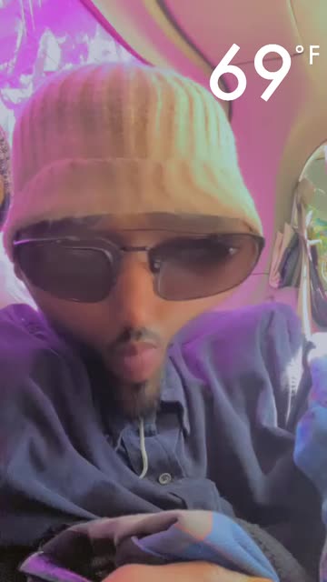 Preview for a Spotlight video that uses the Sexy Boii Lens