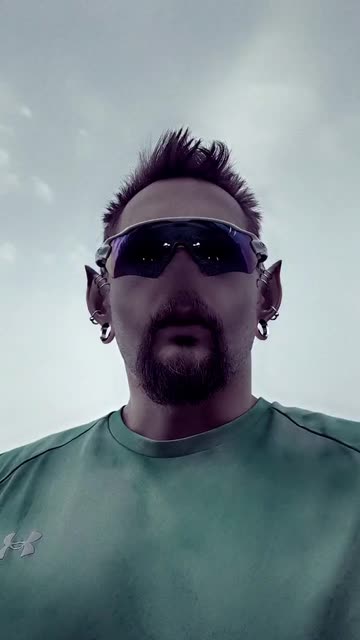 Preview for a Spotlight video that uses the Dark Elf Lens