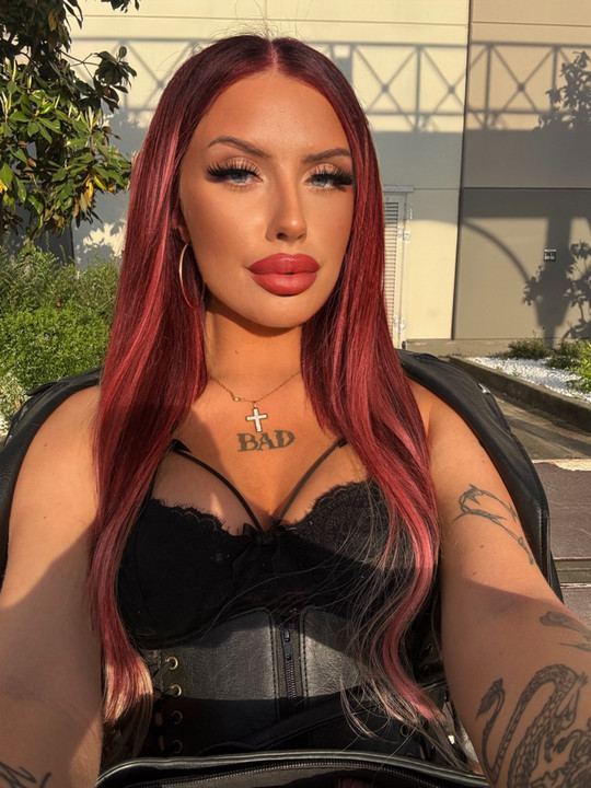 ariannamambrito